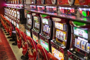 astonbet mobile app live-dealer interface showing HD studio blackjack table with professional dealer